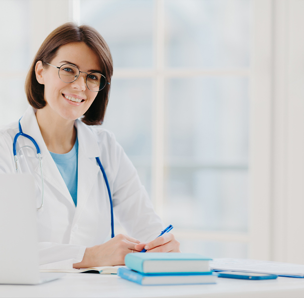 Pisanie prac medycznych przez specjalistów z dziedziny medycyny